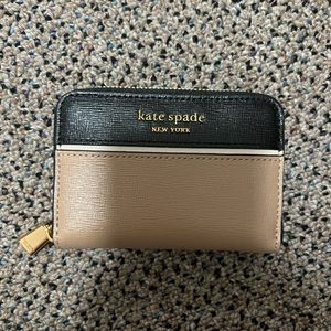 Tiny Kate Spade Wallet
